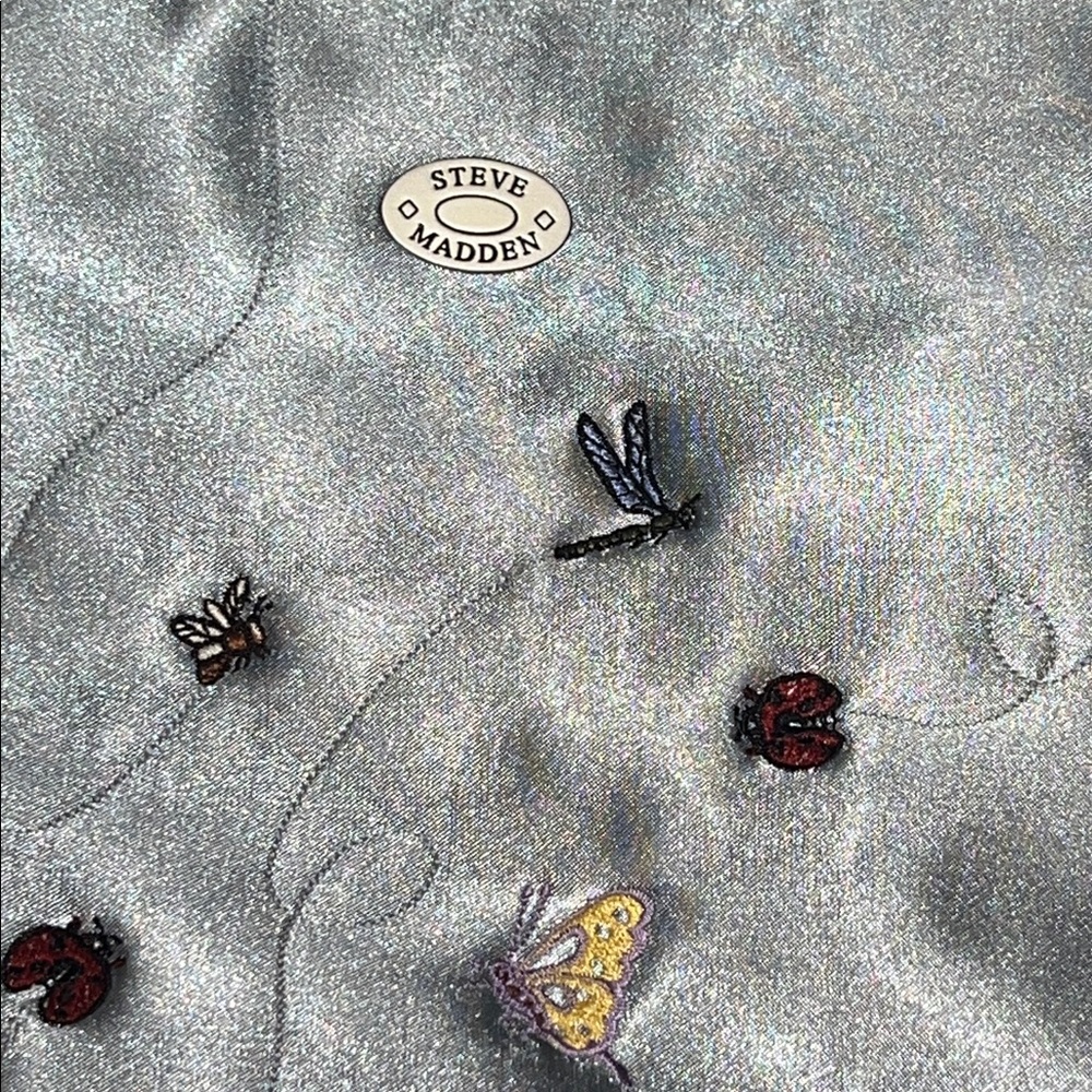Steve Madden Vintage 2000s Silver Satin Insect Embroidered Shoulder/ Handbag. - Picture 10 of 12